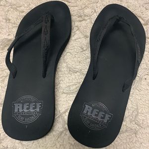 Reef sandals